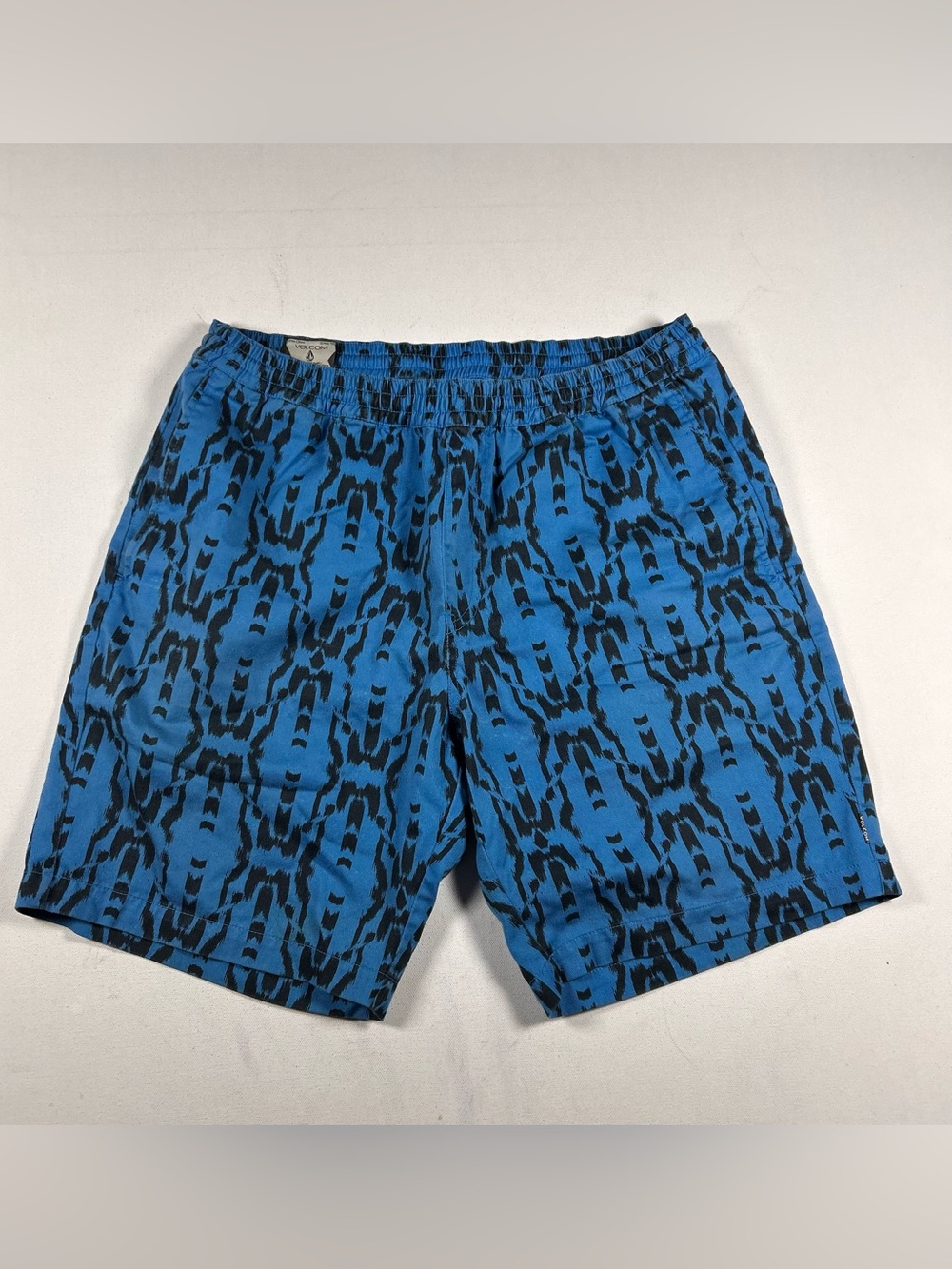 Volcom Men’s Drawstring Shorts MEDIUM Mens Abstract Print Faded Blue Y2k Vintage
